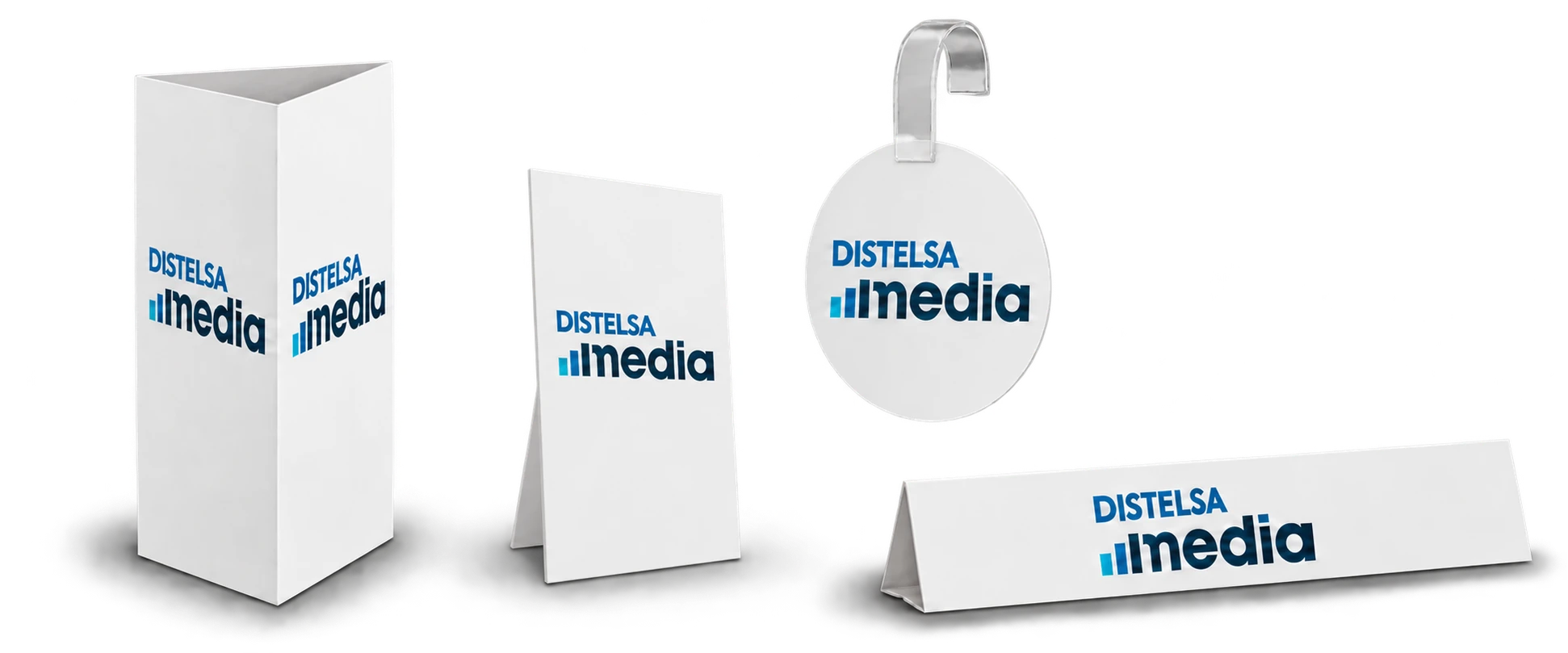 Afiche tríptico de tres caras, Standee, Dangler y Cenefa con la marca Distelsa Media.